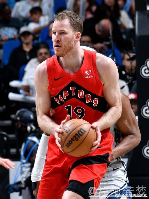 猛龙送黄蜂4连败：珀尔特尔24+12 奎克利19+9